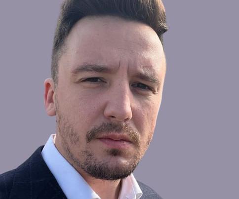 Дмитрий Новиков