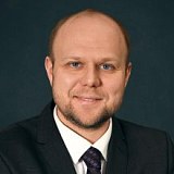 Денис Савин